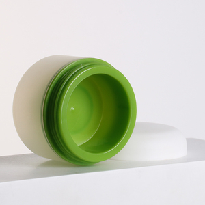 Pot en verre rond vert mat avec impression de logo personnalisée pour lotion, soin de la peau, crème pour le visage et le corps, vernis à ongles, gel - Product Image 4