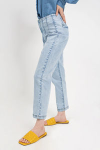 Pantalons en jean pour femmes 2026 Nouveaux modèles de pantalons en jean extensibles ajustés respirants Derniers modèles de pantalons en jean Service OEM - Product Image 4
