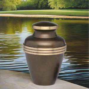 Urna de cremación más vendida para cenizas Caja de recuerdo de hierro de alta demanda para tarro de cenizas humanas Suministros funerarios modernos de la India - Product Image 5