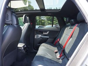 2024 mercede-S BEN-Z eqe AMG 4MATIC พร้อมล้ออัลลอยระบบนำทางเบาะหนังพร้อมรีโมทซันรูฟ - Product Image 6