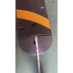 Оптовая продажа, изготовленный на заказ Aiko Aiko123 1000*300*50 мм, дорожный горбовый резиновый Дорожный Полицейский 25-45 миль в час для асфальта - Product Image 4