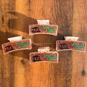 Cowgirl Western Style à la main en cuir usiné pinces à griffes véritable à la main en cuir épingles à cheveux accessoires de cheveux pour les femmes griffes de cheveux - Product Image 2