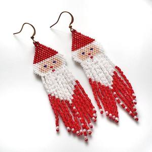 Pendientes bordados de joyería de moda de la India Pendientes de cuentas hechos a mano para mujeres y niñas del exportador de la India - Product Image 3