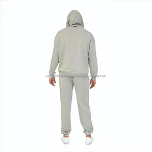 Survêtement streetwear pour homme, vente chaude, vêtements de sport personnalisés pour homme, survêtement décontracté, survêtement d'hiver pour la course à pied - Product Image 2