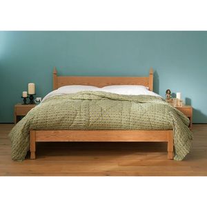 Estructura de cama de madera maciza artesanal: diseño minimalista indonesio - Product Image 1