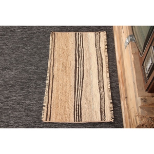 พรมวินเทจขนาดเล็ก 2.5x1.3 ฟุต พรมตุรกี พรมลายทางสีเบจ KLM - Product Image 5