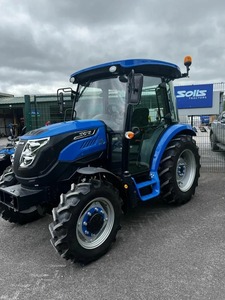 Tractor Agrícola Solis de 35HP con Cabina Completa, Motor y Caja de Cambios, Financiación al 0% Disponible - Product Image 3