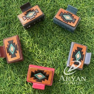 New Arrival Western Stylish Handmade <b>Tooled</b> Engraved Leather Mini <b>Hair</b> Clips Leather Mini Claw Clip <b>Hair</b> <b>Accessories</b> for Women's - Product Image 1