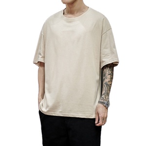 Arrivée Différents Styles Coton/Polyester Confortable T-shirt Surdimensionné Vêtements d'extérieur Offre Spéciale Hommes T-shirt en vente libre - Product Image 1