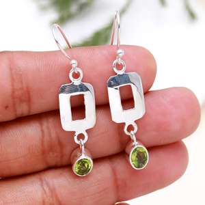 Superbes boucles d'oreilles en argent sterling 925 de style bohème, rondes, avec petite pierre précieuse péridot naturelle sertie en bélière, pour anniversaire - Product Image 3