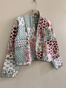 Veste en coton matelassée à imprimé floral de style hippie indien pour femmes - Product Image 3