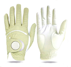 Gants de golf haute performance avec un design respirant à adhérence supérieure et un ajustement confortable pour un contrôle constant du swing de golf - Product Image 2