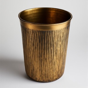 Couvercle de poubelle en acier galvanisé de qualité supérieure avec revêtement noir mat conçu pour les intérieurs décoratifs Utilitaire contemporain - Product Image 6