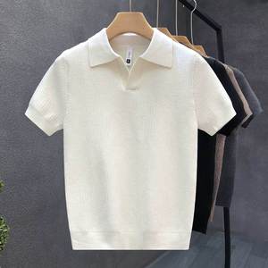 Camiseta antiarrugas de verano para hombre, de manga corta Camiseta de punto de algodón 100%, cuello de tijeras, patrón sólido, 240 gramos - Product Image 1