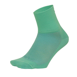 Nouvelle Arrivée Chaussettes Courtes Respirantes pour Hommes en Coton Tricoté Solide Anti-Salissures pour Usage Quotidien Décontracté et Professionnel Été Antidérapantes - Product Image 5