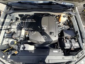 Toyota 4Runner Limited 4x4 2008 Usada en Buen Estado, 2 Propietarios, Motor V6, Tracción en las 4 Ruedas, Diferencial Central Bloqueable - Product Image 6