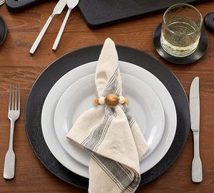 Servilletero de cuentas de madera, servilletero de madera rústico, Decoración de mesa, cuentas de madera hechas a mano y yute doble, agregue un servilletero elegante - Product Image 3