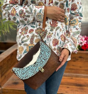 Bolsos de piel de vaca de estilo occidental para mujer, nuevo diseño, monedero tallado, bolso informal, bandolera de cuero genuino, bolsos cruzados - Product Image 3