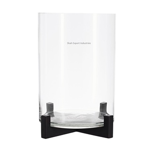 Juego de tres portavelas de Metal dorado antiguo/vidrio Brooks Cross Hurricanes para decoraciones de mesa de sala de estar - Product Image 6