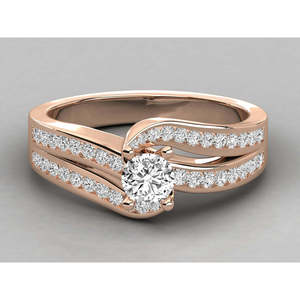 Bague solitaire en or 14 carats pour femmes avec diamant de laboratoire - Product Image 1