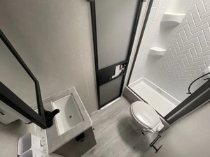 Remolque Usado F-o-r-e-s-t R-i-v-e-r Surveyor 276BHLE 2022, Listo para la Venta, Casa Rodante, Caravana, Remolque para Acampar - Product Image 4