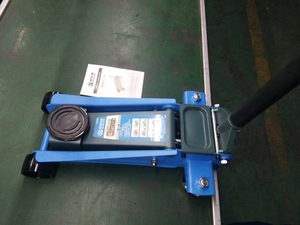 Professional <strong>3</strong> <strong>Ton</strong> Low-Profile Hydraulic Service <strong>Floor</strong> <strong>Jack</strong> - Rapid Dual Piston Pump - Product Image 2