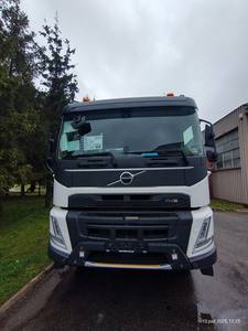 NUEVO VOLVO FMX 430 8X4 2024, 350,100 KM, 226 KW, 307 CV, 9.365 CCM, DIÉSEL, EURO5, TRANSMISIÓN AUTOMÁTICA - Product Image 3