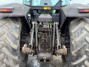 Tracteur agricole Massey Ferguson 8160 - Product Image 4