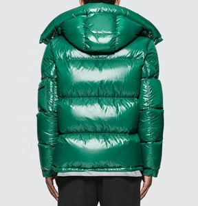 2024 nuevo estilo de moda chaqueta acolchada para hombre precio al por mayor chaqueta de invierno abrigo para hombres y mujeres chaqueta para la temporada de frío - Product Image 2