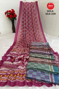 Saree en soie dola premium un symbole de grâce et d'élégance saree pour les mariages et les occasions festives - Product Image 4