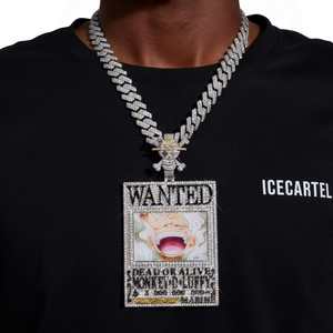 Pendentif et breloque personnalisés MONKEY D LUFFY en or 14 carats et moissanite, design unique avec matériaux de haute qualité - Product Image 2