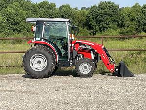 Tractor Agrícola Massey Ferguson 40, Tractor Multiusos Resistente para Cultivo, Arado y Transporte - Product Image 2
