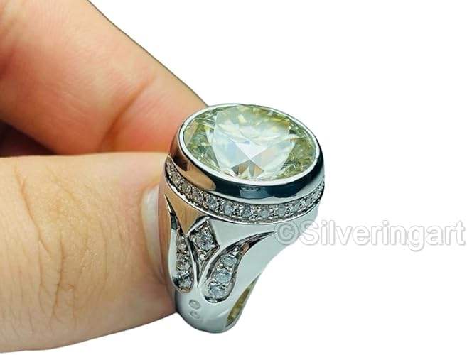 สีเขียว