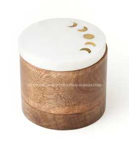 Caja de madera de mango de mármol hecha a mano y tapa de latón para perillas Caja Juegos de regalo Caja de madera de forma redonda para tamaño personalizado - Product Image 1