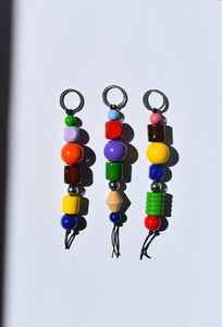 Llavero de Vidrio Hecho a Mano con Diseño Decorativo |   Cuentas de Vidrio Coloridas, Ligeras y a la Moda |   VRNQ - Product Image 2