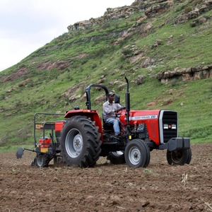 Tractor agrícola Massey Ferguson 290 con sistema hidráulico avanzado Capacidad de carga pesada diseñado para operaciones agrícolas - Product Image 4