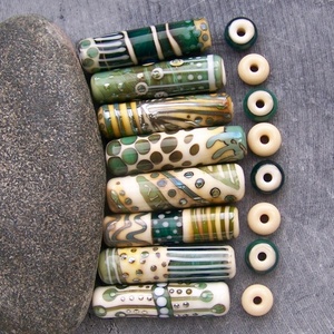 Perles en résine pour la fabrication de bijoux Perles en résine pour la décoration de vêtements Accessoires de garniture Matériau en résine pour collier - Product Image 3