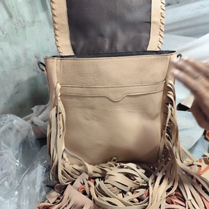 Bolso Bandolera de Cuero Genuino de Primera Calidad, Estilo Bohemio Occidental para Mujer, con Borlas, Flores, Cremallera, Portátil, para Viajes Diarios de Otoño - Product Image 5