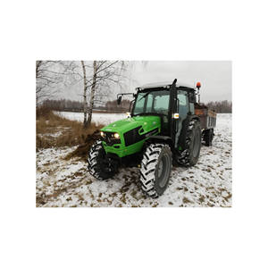 Tractor económico 2022 Deutz-Fahr 2002 con motor de 80HP, controles mecánicos simples y ejes resistentes - Product Image 1