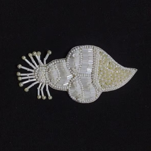 Broches pour femmes en forme de toucan, best-seller, 9 cm de long, perles tubulaires, broderie à la main, broderie au fil, paillettes - Product Image 1