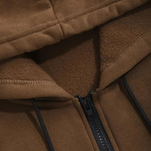 Conjunto de chándal liso de dos piezas para hombre Chándales de jogging Premium para hombre para deportes de invierno Chándales para correr en oferta - Product Image 4