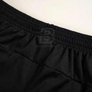 Ropa de entrenamiento, precio al por mayor, hecho en Pakistán uniforme de fútbol, uniforme de fútbol de la mejor calidad para hombres - Product Image 5