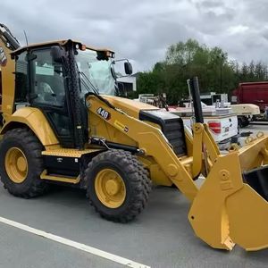 Retroexcavadora Caterpillar 420f 4X4 con Sistema Hidráulico de Funcionamiento Eficiente con Bomba de Caja de Cambios Esencial y Motor Caterpillar 420f - Product Image 6