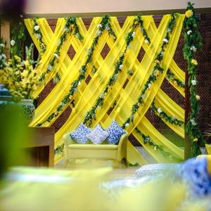 Guirlandes de fleurs artificielles de souci de qualité supérieure décoration de mariage indien avec des cordes en coton pour la décoration de scène et de fond - Product Image 1