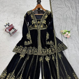 เสื้อใส่ไปงานปาร์ตี้ปักลายผ้ากำมะหยี่วิสโคสและพาลาซโซพร้อม dupatta - Product Image 1