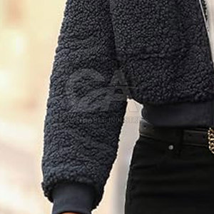 Veste courte en fausse fourrure de qualité supérieure pour femmes, veste courte en fausse fourrure de luxe pour femmes, veste courte en fausse fourrure douce et moelleuse pour l'hiver - Product Image 6