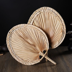 Abanicos de Mano de Bambú Personalizados de Vietnam - Abanicos Plegables Decorativos con Logotipo o Diseño Impreso |   Venta al por mayor de Viet Fargimex - Product Image 1