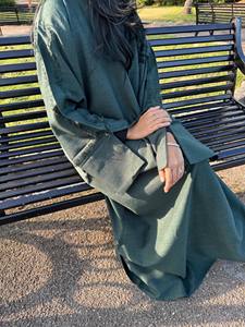 Vente en gros Abaya de luxe en soie XXL élégante robe islamique en lin manches à volants petite taille convient aux longs garçons musulmans traditionnels - Product Image 3