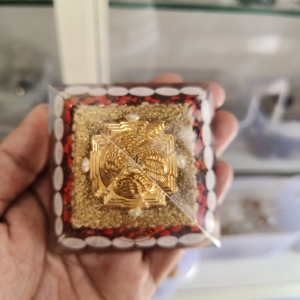 Orgone Gomti Chakra Shri Yantra Laxmi Pyramide Pour La Richesse Dhan Lakshmi Pyramide Seigneur Laxmi Pyramide Pour La Prospérité Finance Succès - Product Image 6