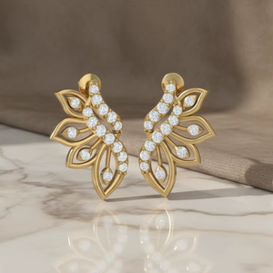 Boucles d'oreilles en or 14 carats avec feuillage de fougère inspiré de la nature et diamants pour femmes - Product Image 5